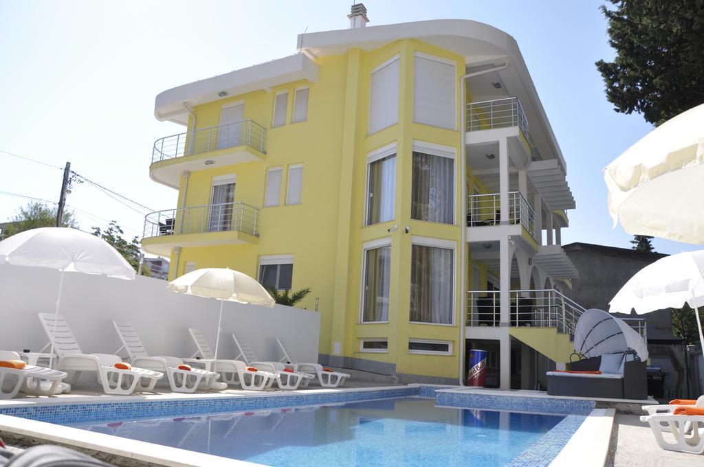 Villa Medusa Apartments Добра Вода Екстер'єр фото